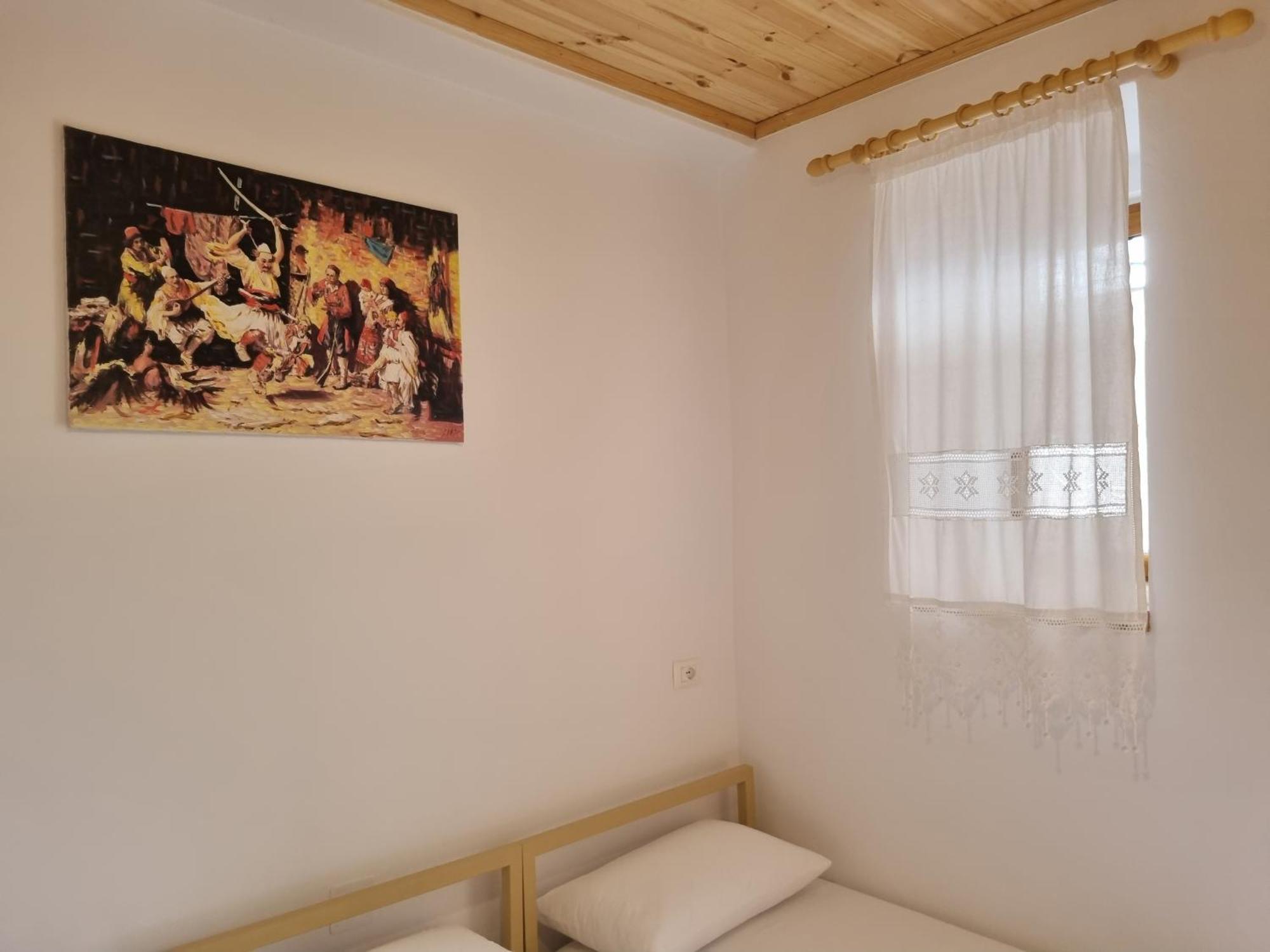 Bed and Breakfast Tony'S Terrace Gjirokastër Esterno foto